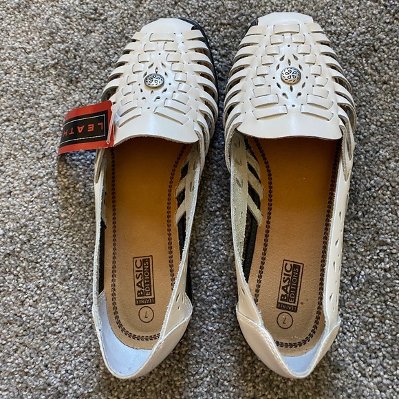Basic Editions Leather Moccasins - Picture 1 of 9